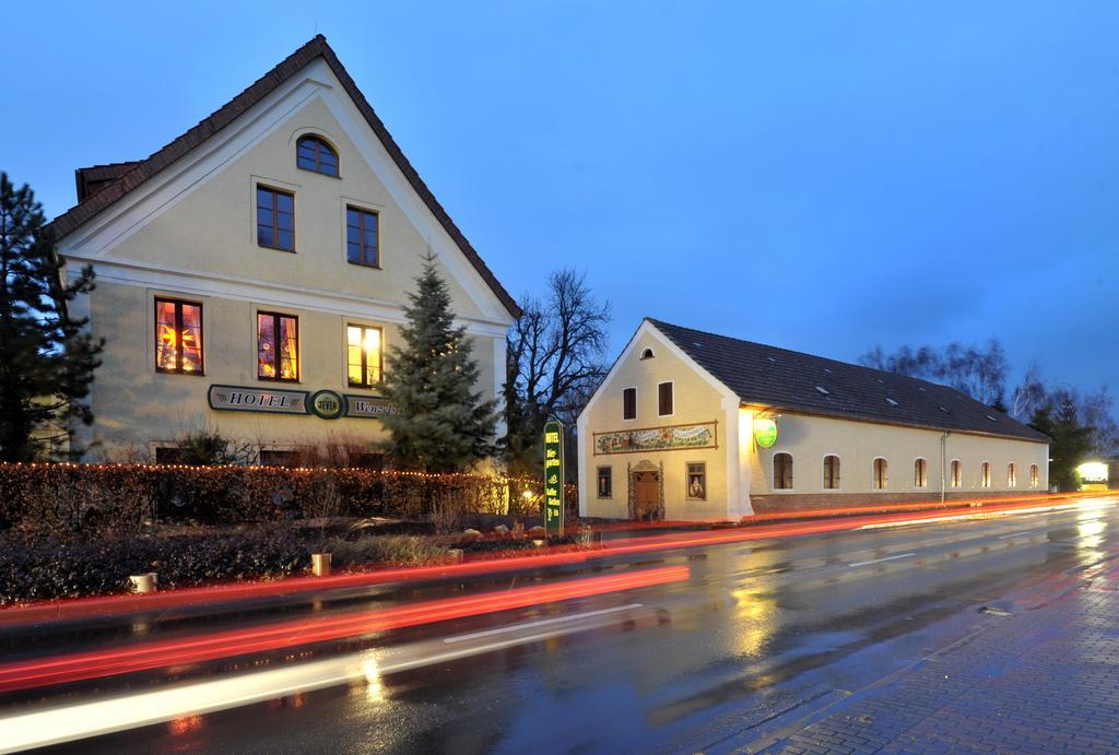 Hotel Wenzels Hof Zwethau エクステリア 写真
