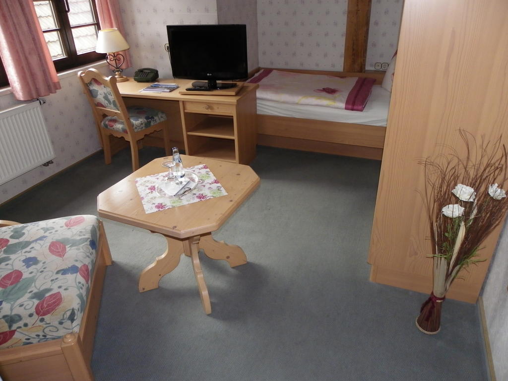 Hotel Wenzels Hof Zwethau 部屋 写真